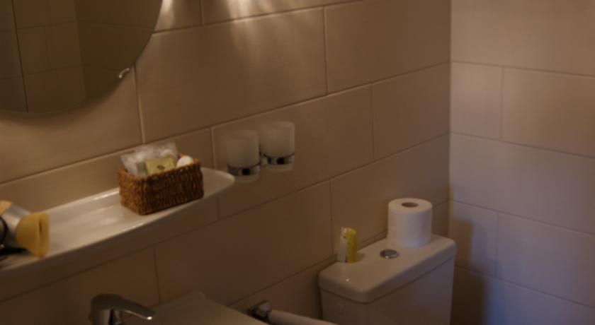 Le Pavillon Otel Echternach Oda fotoğraf